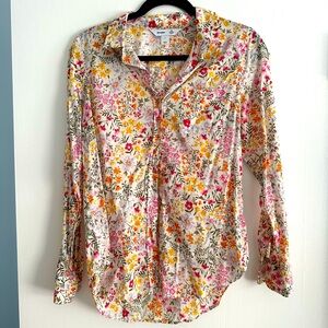 Old Navy The Classic Button Up Shirt Floral